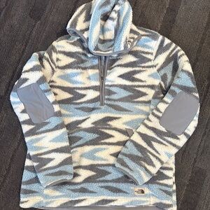 The north face fleece pullover